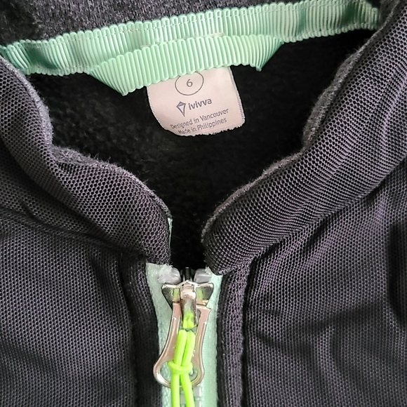 IVIVVA zipped sweater - Picture 3 of 4